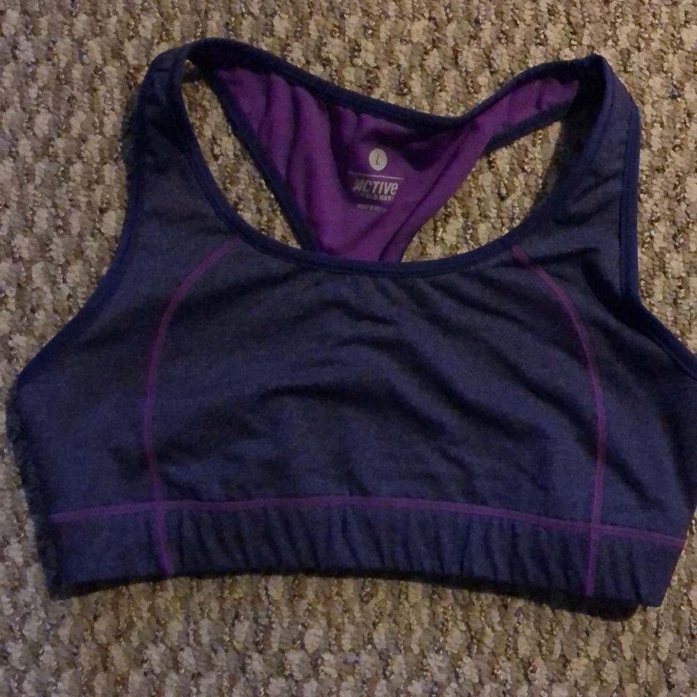 Sports bra